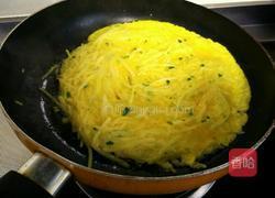 土豆丝鸡蛋饼的做法图解9
