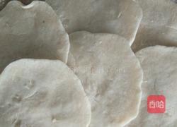 烫面包……鸡蛋西葫芦洋葱馅的做法图解15