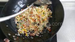 扬州炒饭的做法图解16