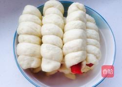 香肠馒头的做法图解4