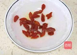 银耳莲子羹的做法图解4