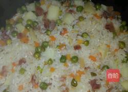 豌豆腊肠土豆闷饭的做法图解8