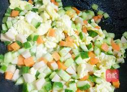 什锦炒饭的做法图解5