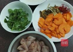 陈皮杞子瘦肉粥的做法图解1