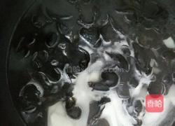 山药炒木耳的做法图解3