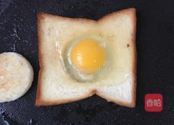吐司太阳蛋的做法图解3