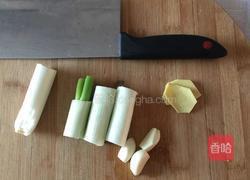牛肉丸子汤的做法图解1