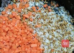 杂粮蔬菜粥（麦仁小米胡萝卜粥）的做法图解2