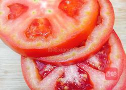 番茄牛肉鸡蛋饼的做法图解1