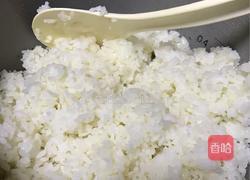 什锦炒饭的做法图解3