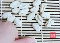 收工麻食(窝窝面)的做法图解6