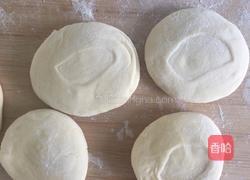 白菜猪肉馅饼的做法图解7