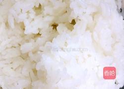 香蕉米饭紫甘蓝饼的做法图解1