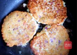 香蕉米饭紫甘蓝饼的做法图解6