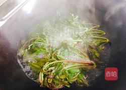 香椿炒鸡蛋的做法图解2