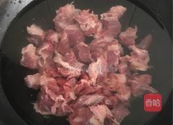 西红柿萝卜炖牛腩的做法图解5