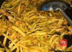 芥菜嘎哒炒肉的做法图解9
