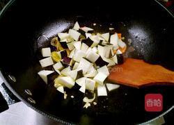 玉米粒炒茄子的做法图解6