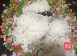 菠萝炒饭的做法图解9