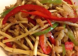 鱼腥草炒肉丝的做法图解1