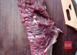 麻辣牛肉丝的做法图解1