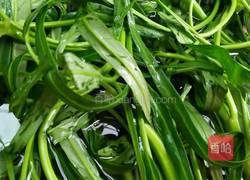 凉拌空心菜的做法图解1