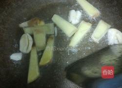 胡萝卜土豆鸡块的做法图解3