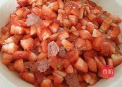 冰糖草莓的做法图解4