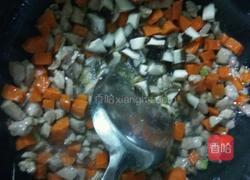 五彩炒饭的做法图解6