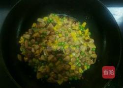 莲藕豌豆爆肉丁的做法图解11