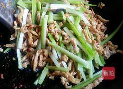 芹菜炒肉的做法图解9