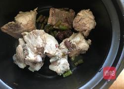 萝卜石斛骨头汤的做法图解5
