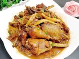 小土鸡炖蘑菇