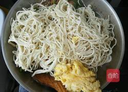 蔬菜炒面的做法图解9
