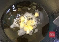 莴笋胡萝卜炒肉丁的做法图解4