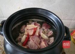 牛腩煮莲藕的做法图解4
