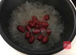 红枣银耳羹（电饭煲版）的做法图解6