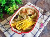 紫菜蛋丝虾仁馄饨