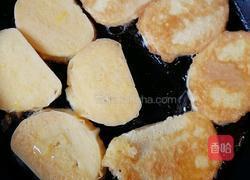 香煎小葱鸡蛋馒头片的做法图解6