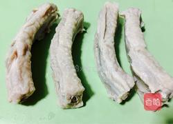 肉排煮萝卜的做法图解2