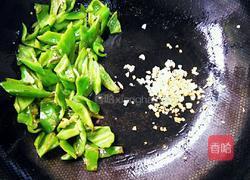 青椒炒鸡蛋的做法图解6