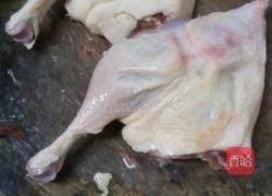 十三香鸭边腿的做法图解1