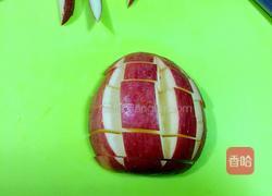 花式切苹果的做法图解4