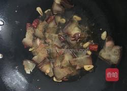 蒜苔炒腊肉的做法图解6