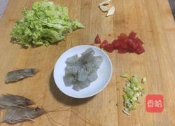 海虾炒饭的做法图解1