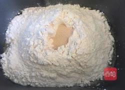 抹茶蜜豆吐司的做法图解2