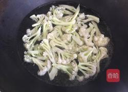 干煸有机菜花的做法图解2