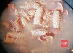 虾酱荷兰豆炒鲜鱿的做法图解2