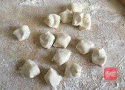 花边饺子（猪肉韭菜馅儿）的做法图解5