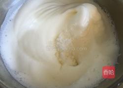 原味戚风蛋糕（8寸）的做法图解4